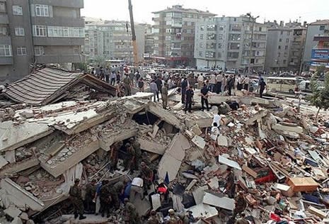 17 Ağustos Depremi'nde kaç kişi öldü?