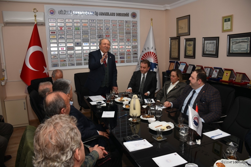 'Üretmekten başka çaremiz yok'
