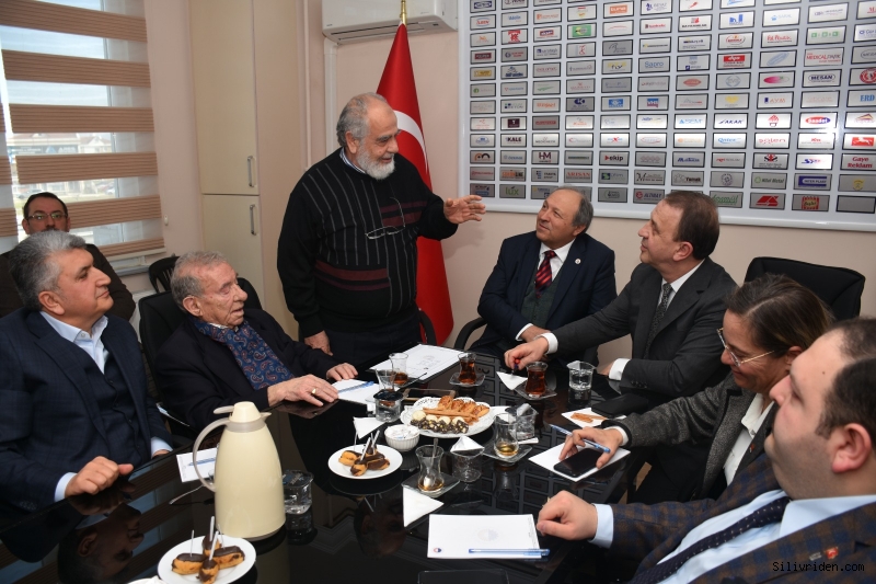 'Üretmekten başka çaremiz yok'