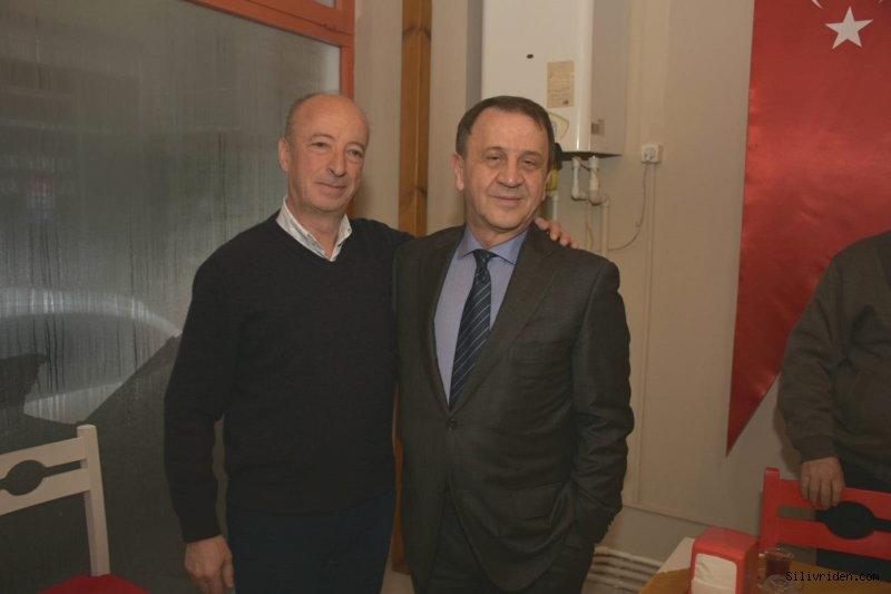 Işıklar, Akçeşme esnafına projelerini anlattı