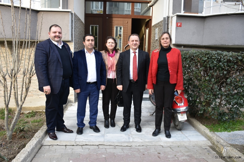 Silivrililer CHP Adayı Işıklar'a evlerini açtı