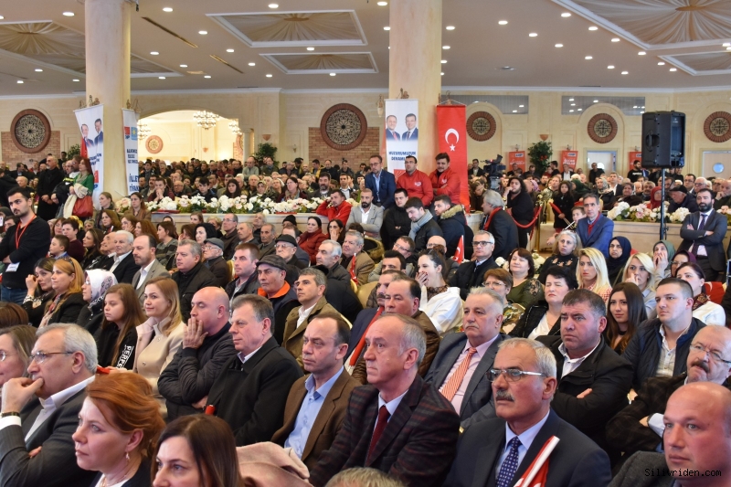 Işıklar Ekibini ve Yeni Dönem Projelerini Tanıttı