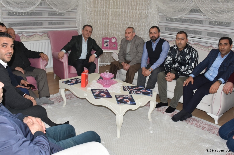 Işıklar ev ziyaretlerinde hemşerileriyle buluşuyor