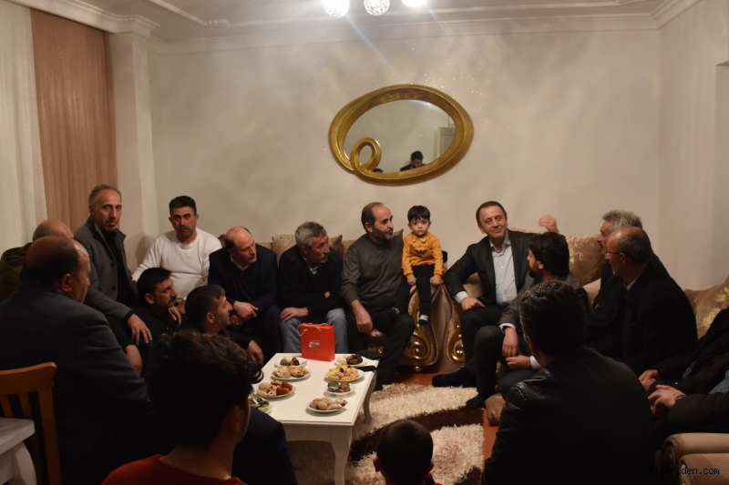 Işıklar ev ziyaretlerinde hemşerileriyle buluşuyor