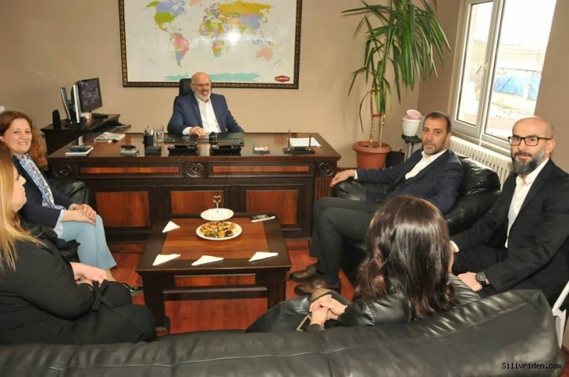Şenyayla çalışanlarına projelerini anlattı