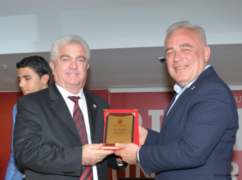 Değirmenci öğrencilere belediyeciliği anlattı