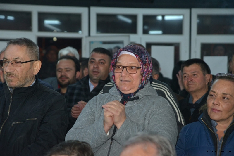 Kavaklı'da "efsane başkan" diye karşılandı