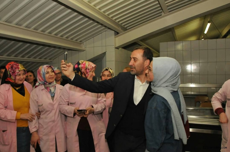 Fabrika personeli Yılmaz'ı çok sevdi