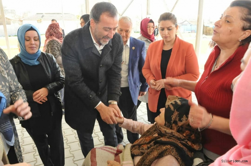Hanımefendiler en yakın yol arkadaşım olacak"