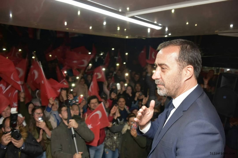 Yılmaz, "Kıskananlar çatlasın"