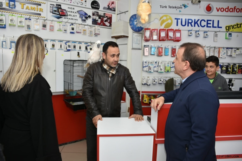 Fatih Mahallesi esnafı Işıklar'ı ilgiyle karşıladı