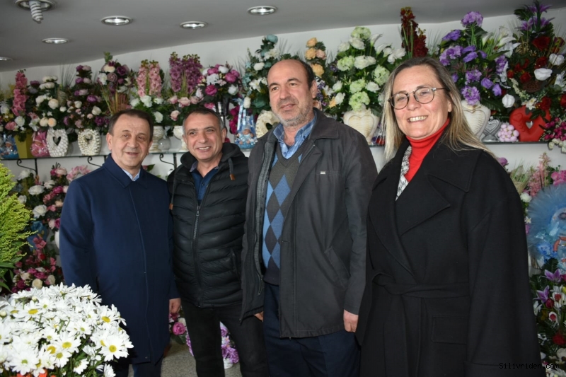Fatih Mahallesi esnafı Işıklar'ı ilgiyle karşıladı