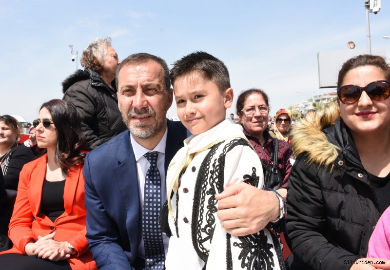 SİLİVRİ'DE 23 NİSAN COŞKUSU