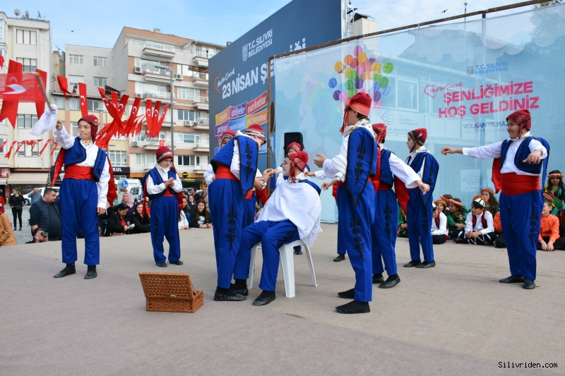 SİLİVRİ'DE 23 NİSAN COŞKUSU