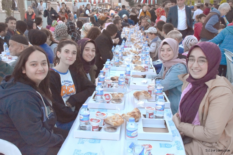 Başkan Yılmaz Selimpaşalılar İle Oruç Açtı