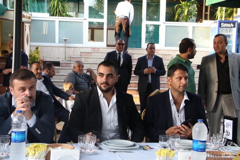 Şanlıurfalılar Binali Yıldırım için bir araya geldi