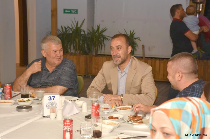 Başkan Yılmaz Fenerköy öğretmenleriyle buluştu