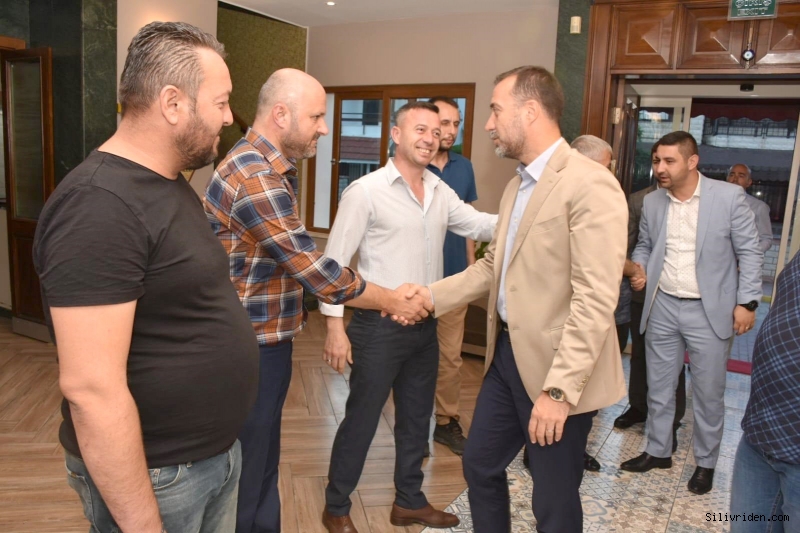 Başkan Yılmaz Fenerköy öğretmenleriyle buluştu