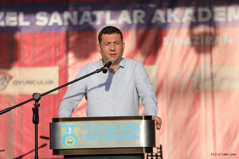 Akademi ilk mezunlarını verdi