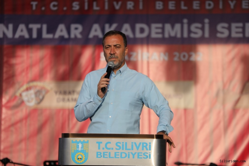 Akademi ilk mezunlarını verdi