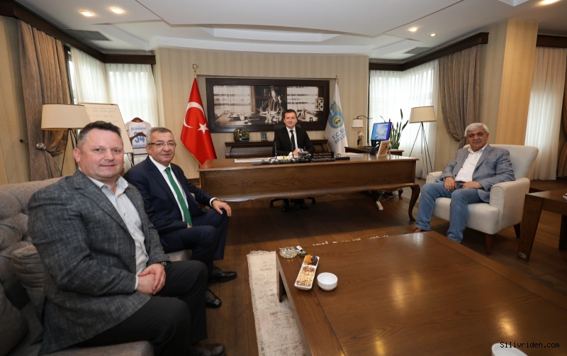 Balcıoğlu, siyasi misafirlerini ağırladı