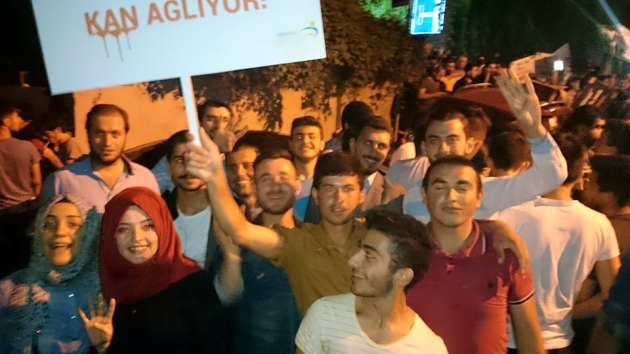 Silivrili AK Gençler Çin'i protesto etti