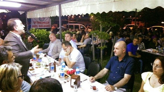 Işıklar sokak iftarlarında