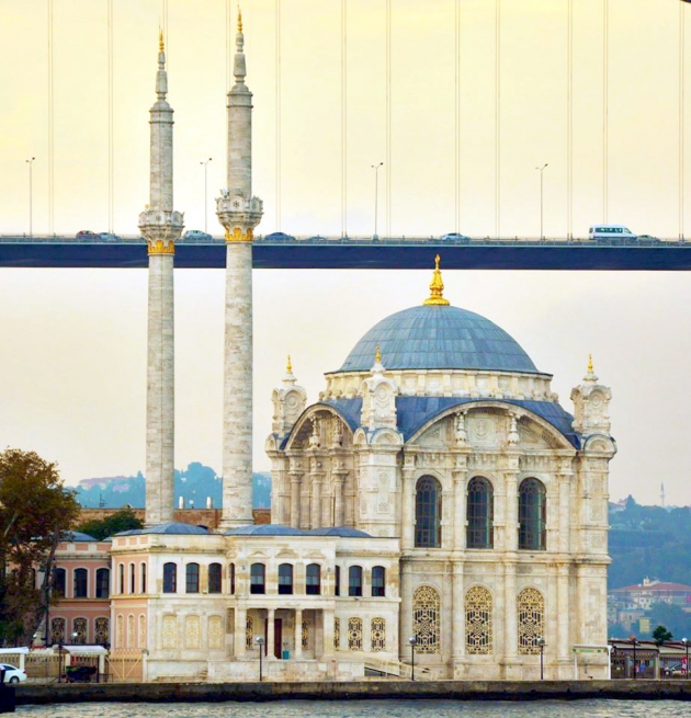 Hem Kaymakam hem sanatçı!