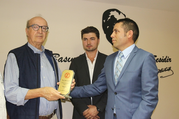 Gazeteciler Derneği ve konferans salonu açıldı