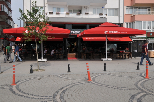 Moody's Cafe lezzetine lezzet kattı! İşte eşsiz tatlar