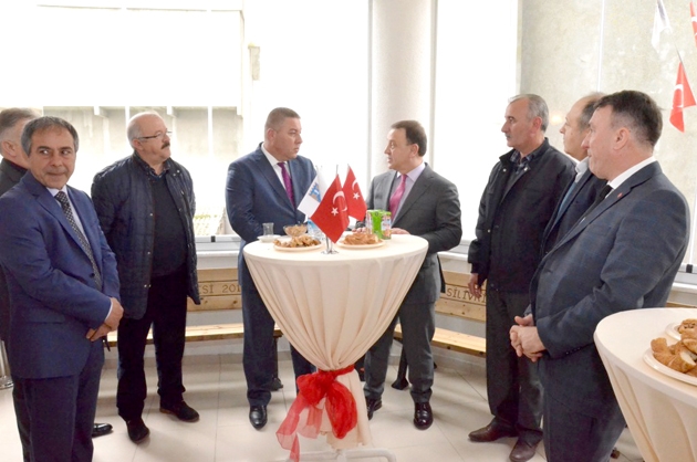 İmam Hatip Ortaokulu'na İBB'den destek!