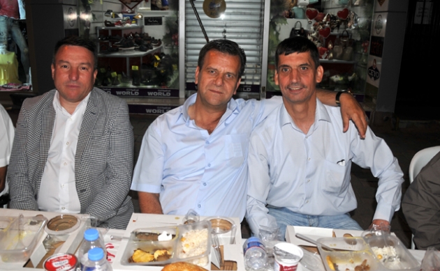 Silivri'de sosyal medyayı sallayan iftar!