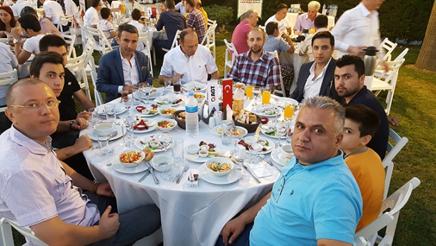 Ünsallar Parke iftar geleneğini sürdürdü