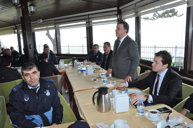 Işıklar ‘Herkesin aynı dili konuşması lazım’