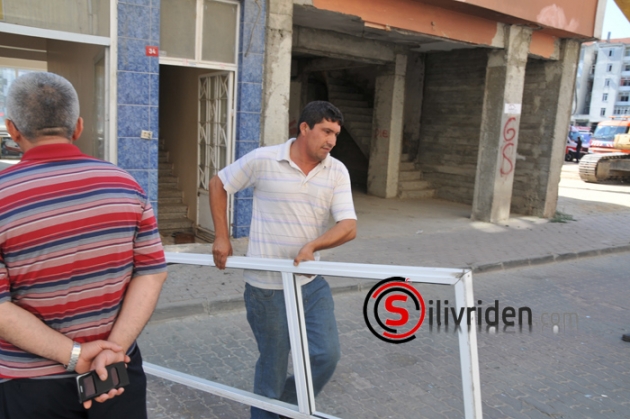 İBB ekipleri tekrar yıkmaya geldi