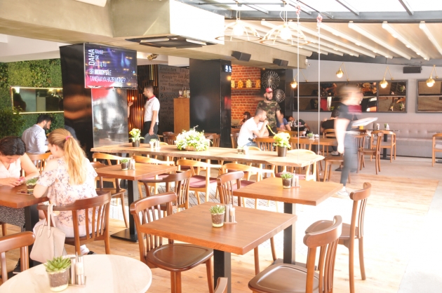 Moody's Cafe lezzetine lezzet kattı! İşte eşsiz tatlar
