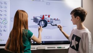 Çocuklar Robotik Kodlama ile Geleceklerini İnşa Ediyor