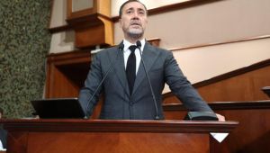 "İBB borca batık bir kurum olma yolunda hızla ilerliyor"