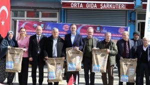 Silivri'de milli ayçiçek tohumu dağıtımları devam ediyor