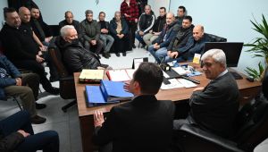 Bora Balcıoğlu, taksici esnafı ile buluştu